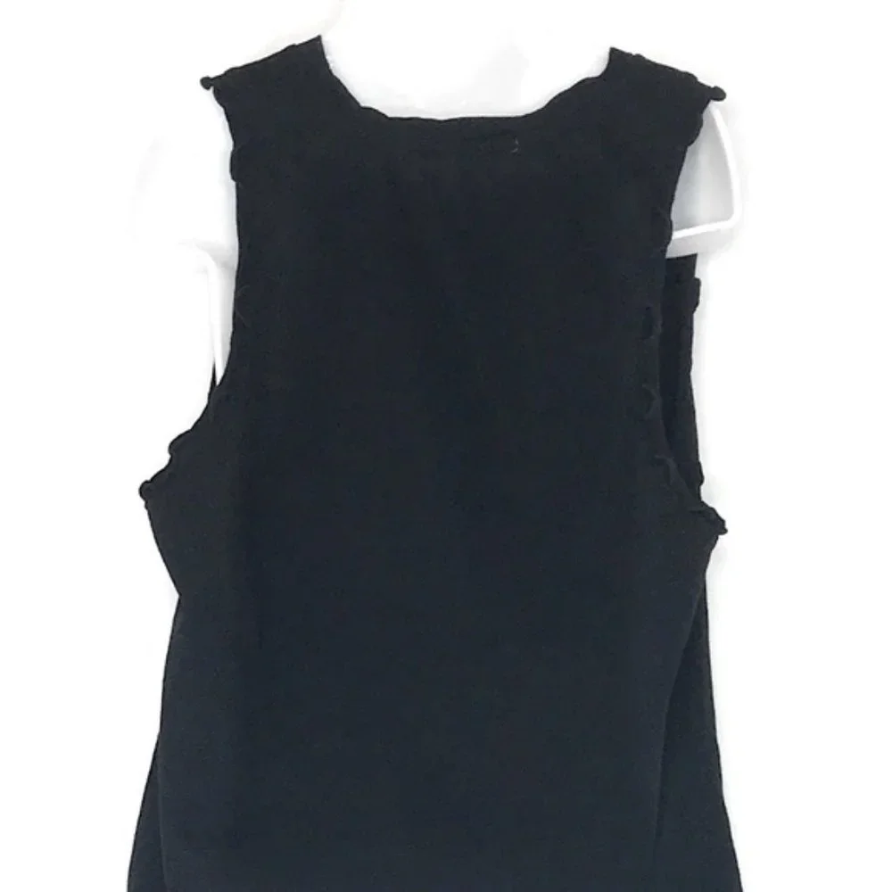 Rebellious One Teen Girls Juniors Hamsa Hand Graphic Black Tank Top Tee Medium